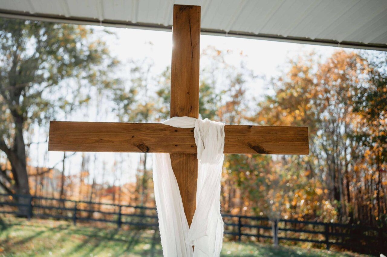 cross for wedding for outdoor ceremonies